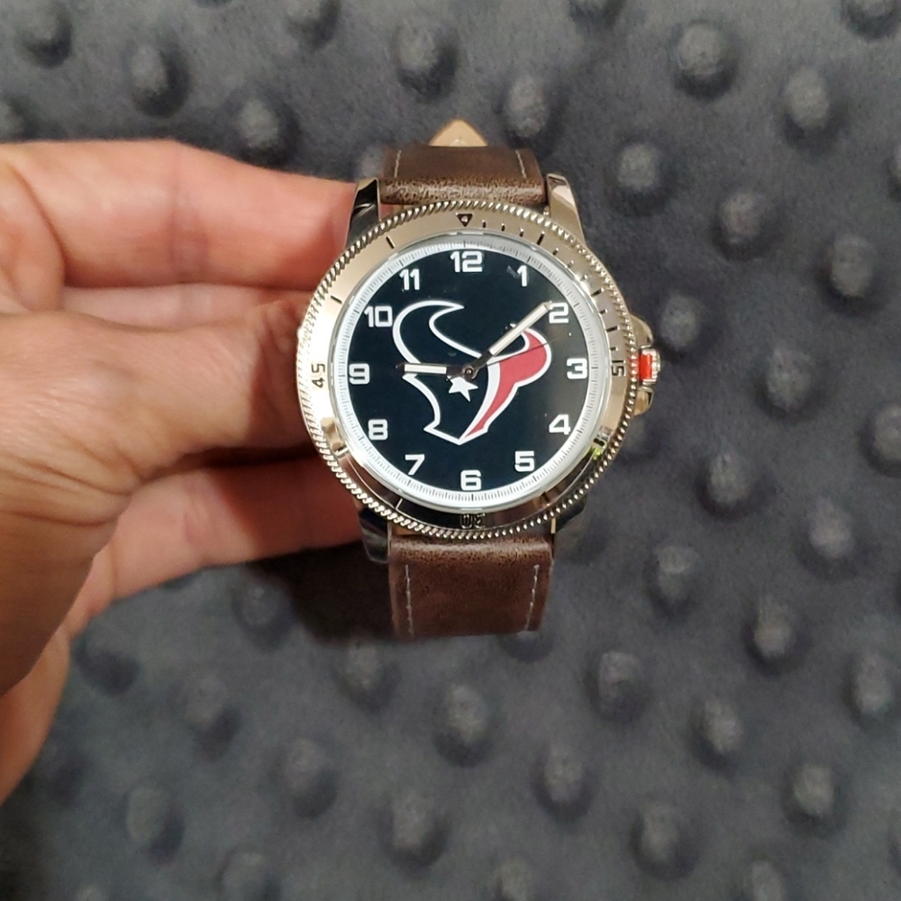 Brand new Texans watch